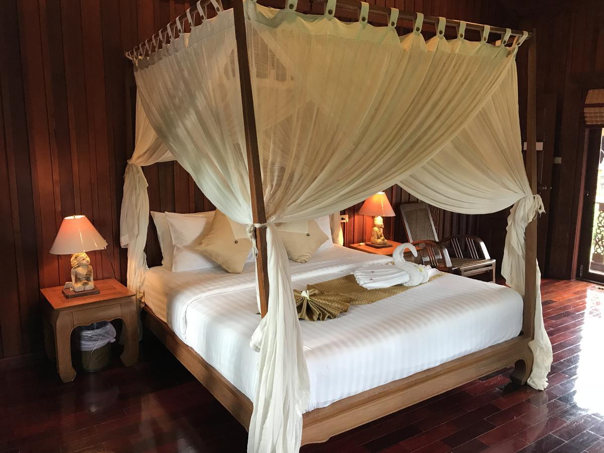 Erawan Villa Hotel Банг-Рак Экстерьер фото